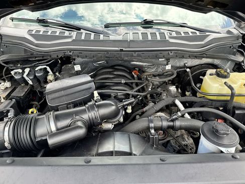 Used 2020 Ford F250 Lariat w/ Chrome Package AWD/4WD image 25
