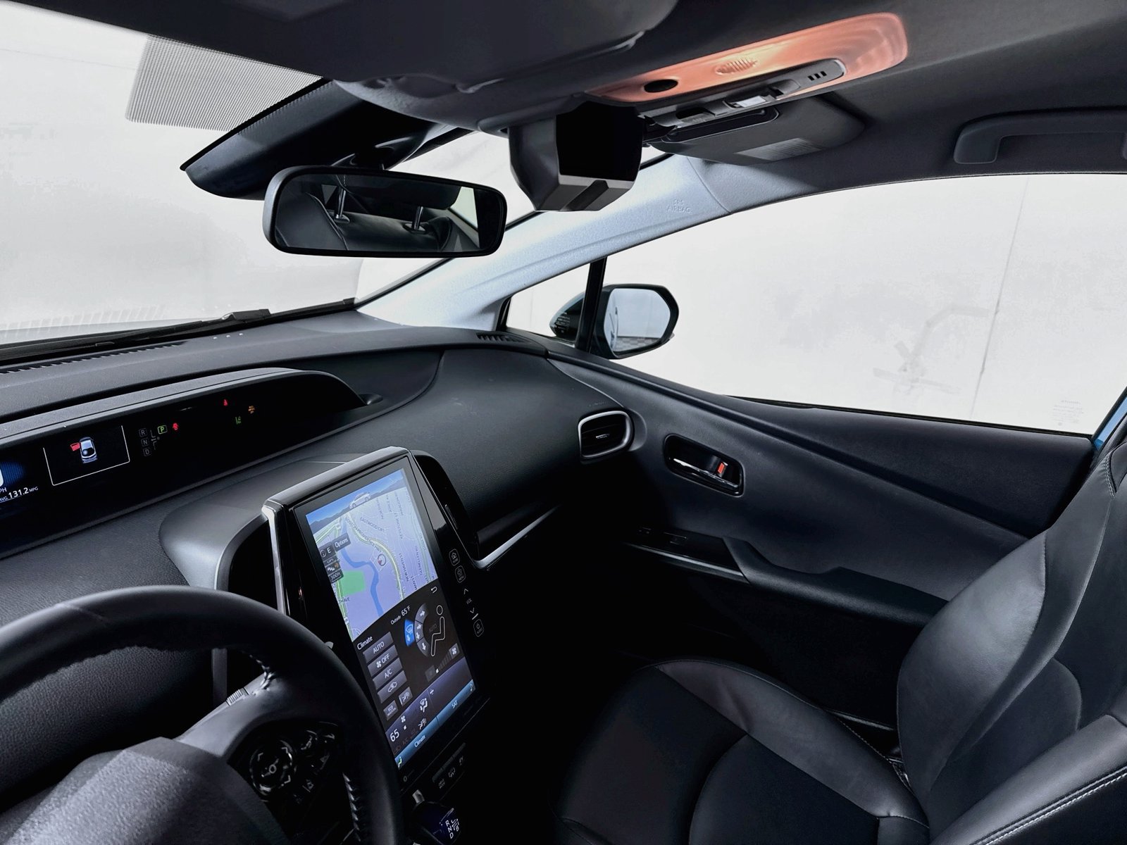 Certified 2022 Toyota Prius Prime XLE FWD image 8