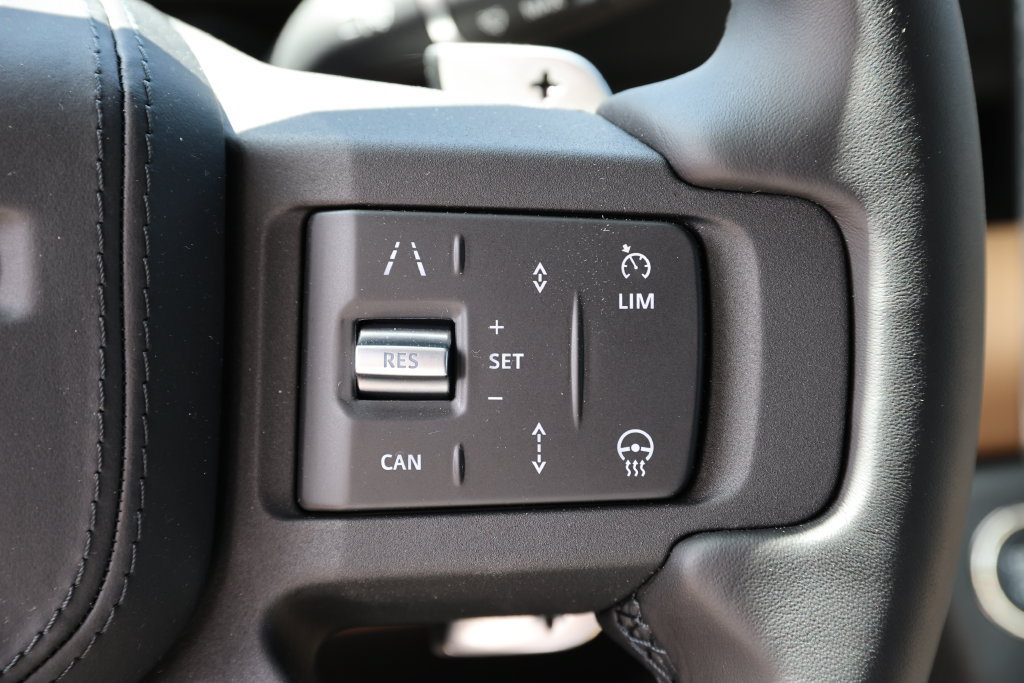New 2026 Land Rover Defender 130 V8 AWD/4WD image 20