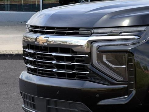 New 2026 Chevrolet Suburban LT w/ Comfort Package AWD/4WD image 13