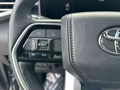 Used 2023 Toyota Tundra Platinum image 19