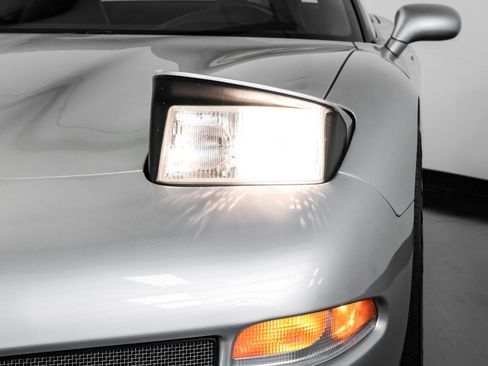 Used 2004 Chevrolet Corvette Z06 w/ Memory Package RWD image 31