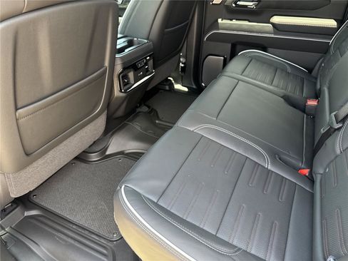 New 2026 GMC Sierra 2500 AT4X AWD/4WD image 31