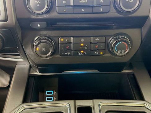 Used 2018 Ford F150 XLT w/ Equipment Group 302A Luxury image 19