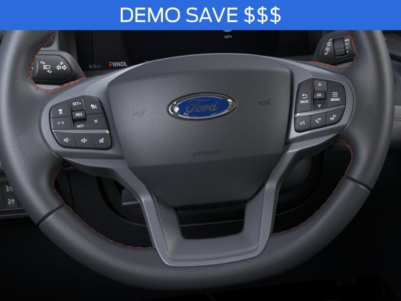 New 2026 Ford Explorer Active w/ Active Comfort Package AWD/4WD image 12