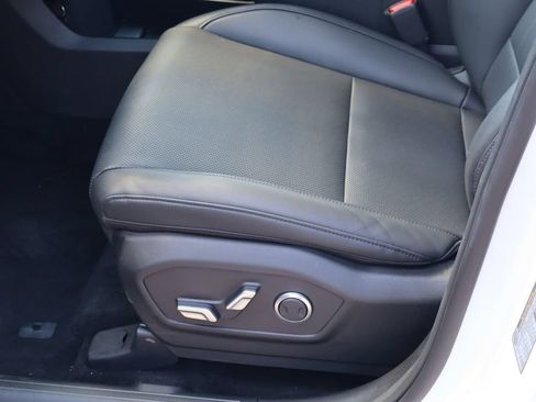 Used 2026 Hyundai Santa Fe SEL AWD/4WD image 15