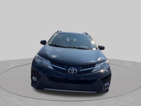 Used 2014 Toyota RAV4 XLE AWD/4WD image 3