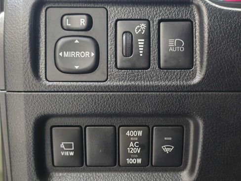 Certified 2022 Toyota 4Runner Limited AWD/4WD image 18