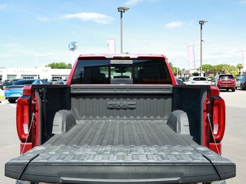 Used 2019 GMC Sierra 1500 SLT w/ SLT Premium Plus Package RWD image 9