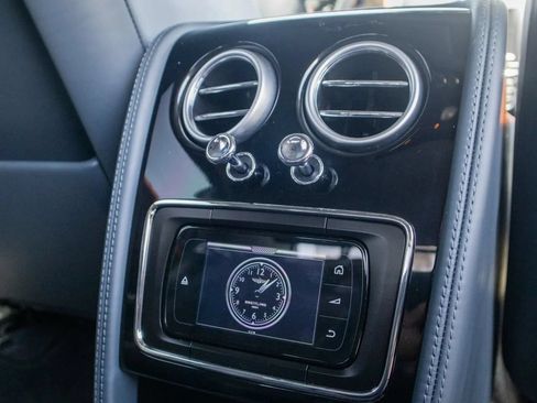 Used 2018 Bentley Flying Spur S V8 AWD/4WD image 24