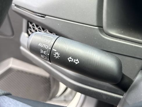 Used 2025 Honda Accord LX image 32