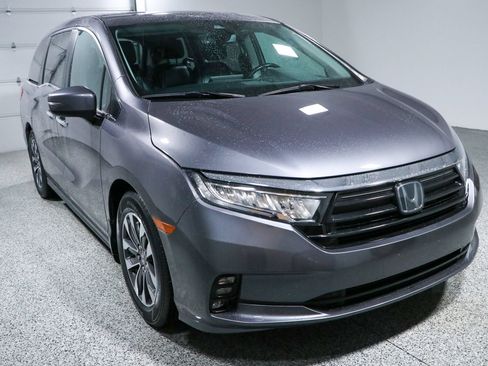Used 2024 Honda Odyssey EX-L image 5