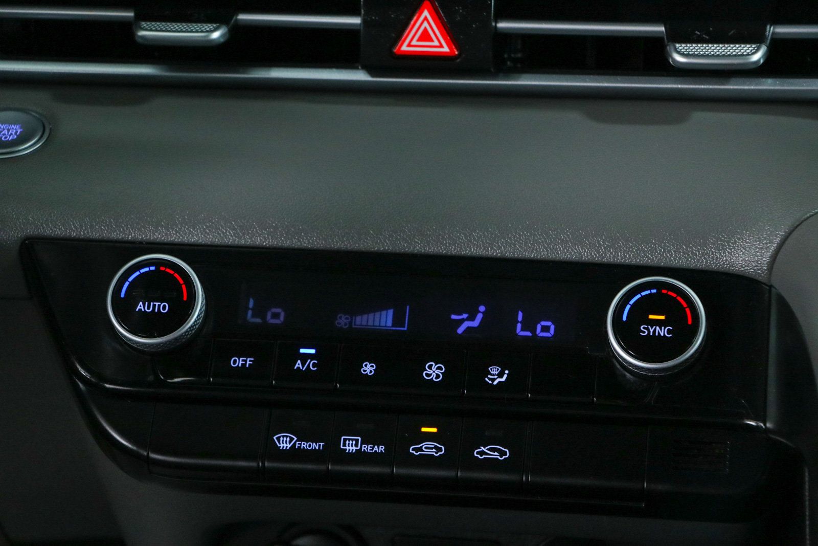 Used 2025 Hyundai Elantra Sport FWD image 20