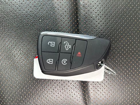 Used 2025 Chevrolet Silverado 1500 High Country image 34