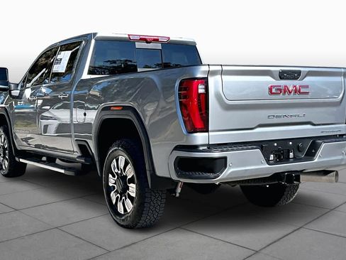 Used 2025 GMC Sierra 2500 Denali w/ Denali Reserve Package image 12