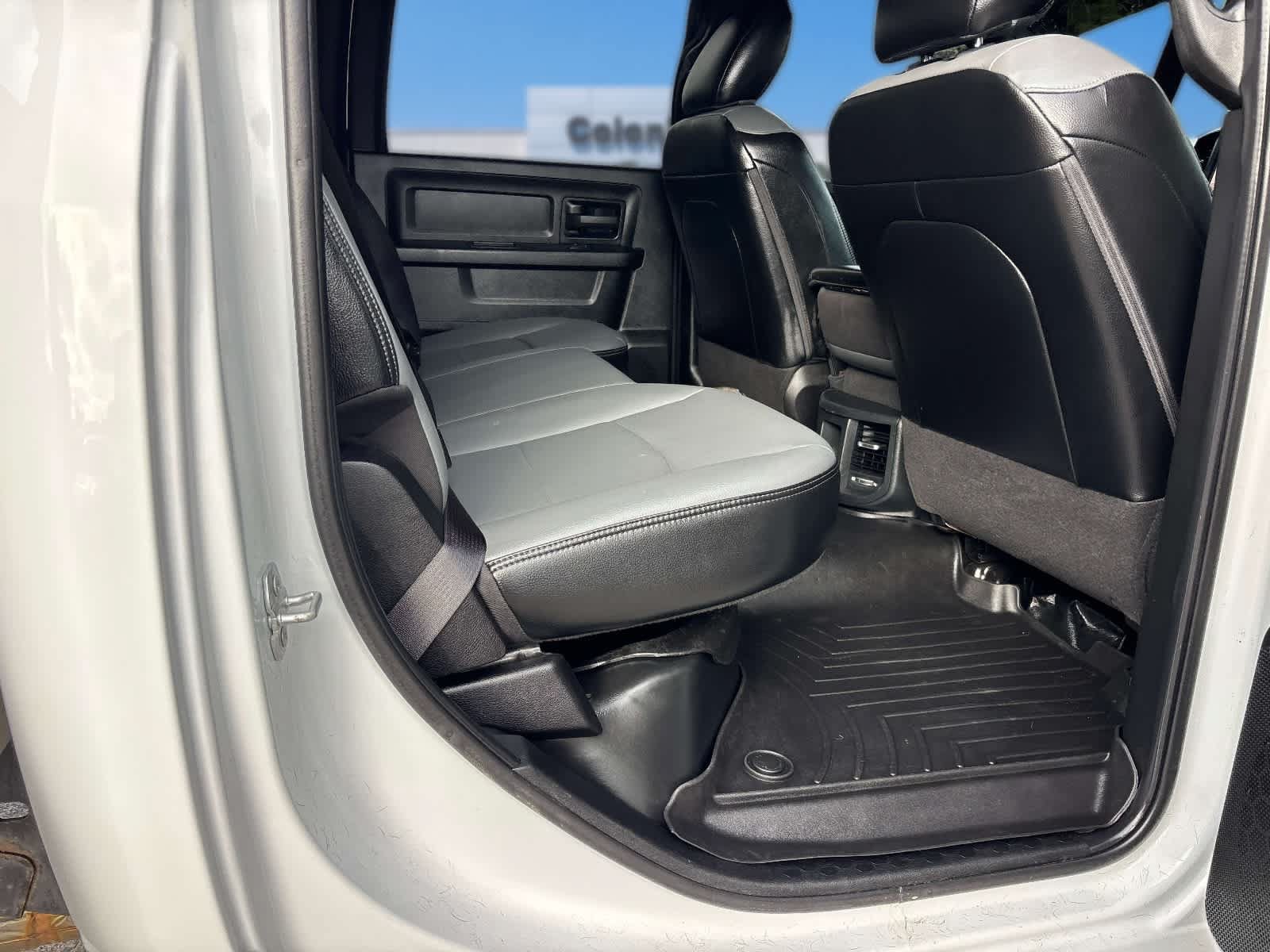 Used 2023 RAM 5500 Tradesman AWD/4WD image 12