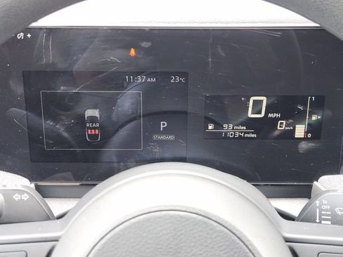 Used 2025 Nissan Kicks SV image 13