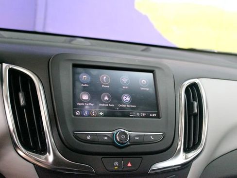 Used 2024 Chevrolet Equinox LS w/ LS Convenience Package AWD/4WD image 18