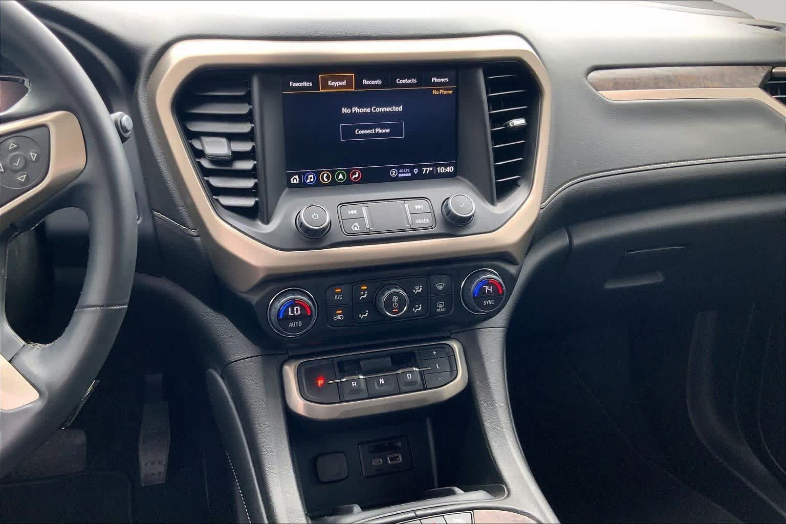 Used 2023 GMC Acadia Denali w/ Black Diamond Edition AWD/4WD image 7