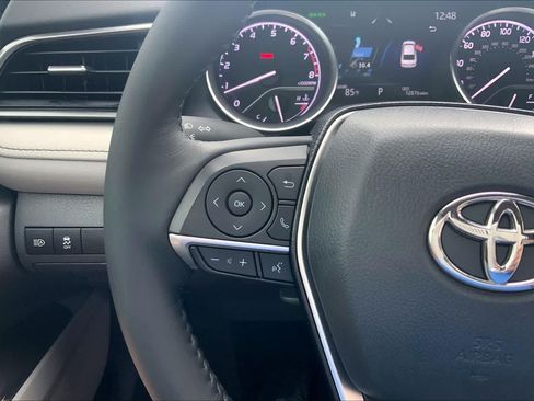 Used 2023 Toyota Camry XLE FWD image 23