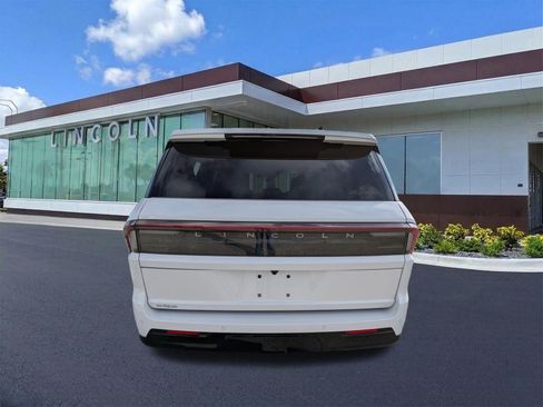 Certified 2025 Lincoln Navigator L Black Label image 6