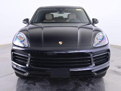 Used 2019 Porsche Cayenne E-Hybrid image 10