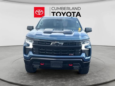 Used 2024 Chevrolet Silverado 1500 LT Trail Boss w/ Convenience Package II AWD/4WD image 8