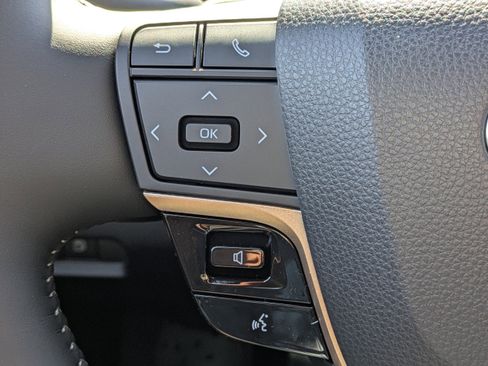 New 2026 Toyota Crown Signia image 28