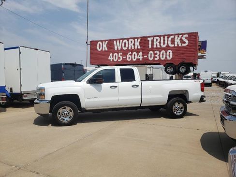 Used 2015 Chevrolet Silverado 2500 W/T w/ WT Convenience Package AWD/4WD image 2