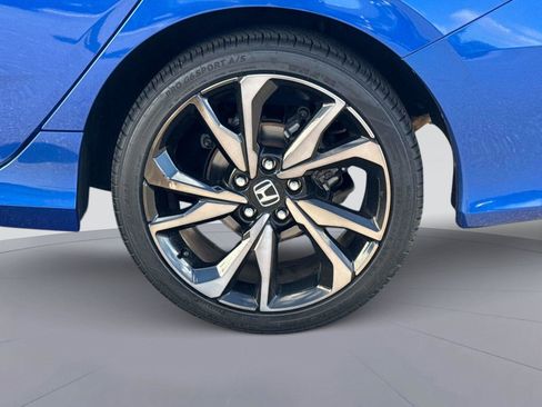 Used 2020 Honda Civic Sport image 11