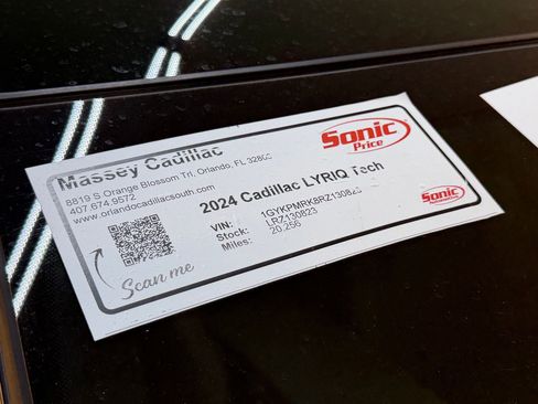 Certified 2024 Cadillac Lyriq Tech RWD image 51