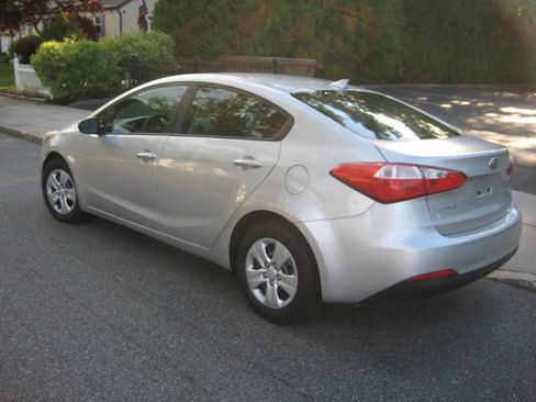 Used 2014 Kia Forte LX FWD image 7