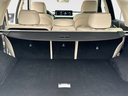 Used 2024 Genesis GV80 2.5T w/ Prestige Package image 13