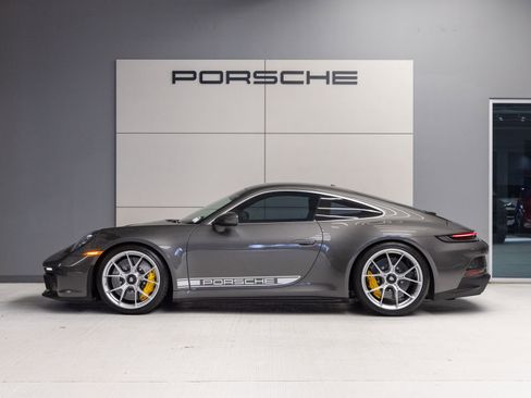 Certified 2022 Porsche 911 GT3 RWD image 2
