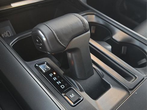 Used 2025 Ford F150 Lariat image 29