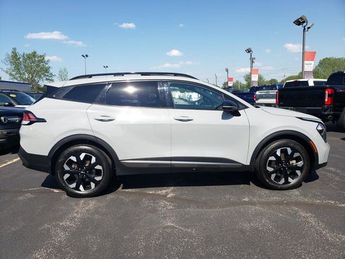 Used 2023 Kia Sportage X-Line w/ X-Line Premium Package AWD/4WD image 2