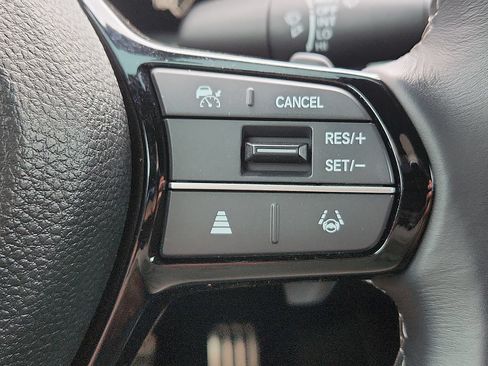 Used 2025 Honda Civic Sport image 18