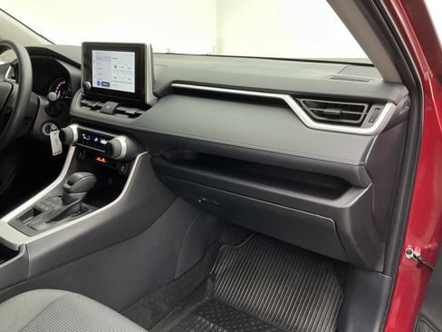 Used 2024 Toyota RAV4 LE image 24