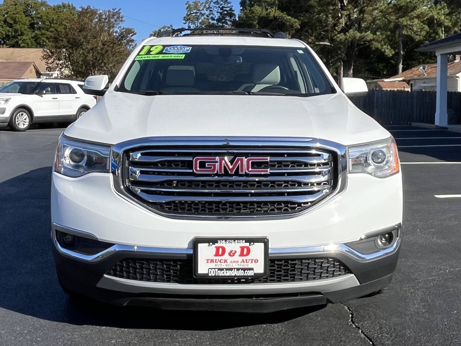 Used 2019 GMC Acadia SLT w/ LPO, Floor Liner Package FWD image 23