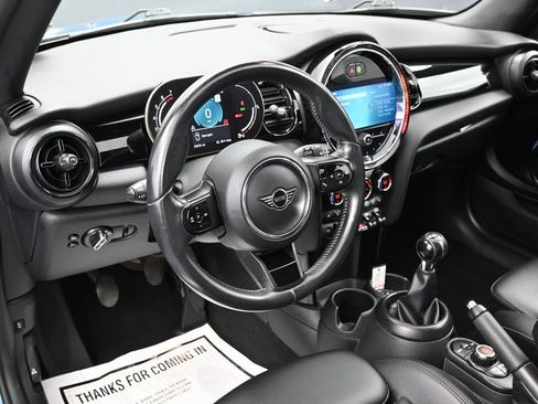 Used 2022 MINI Cooper S image 18