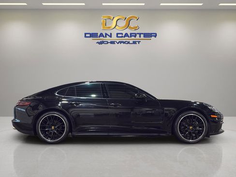 Used 2017 Porsche Panamera 4 image 6