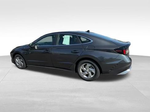 Used 2026 Hyundai Sonata SE FWD image 5