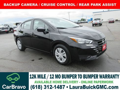 Used 2025 Nissan Versa S w/ Trunk Package FWD image 1