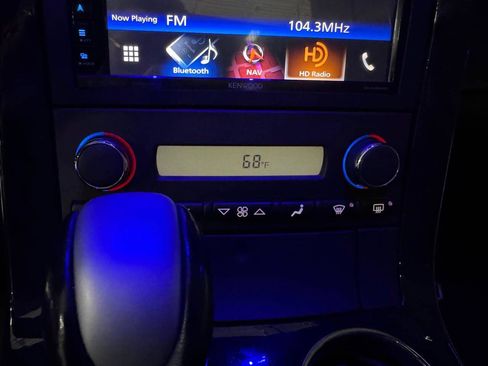 Used 2013 Chevrolet Corvette Convertible image 58