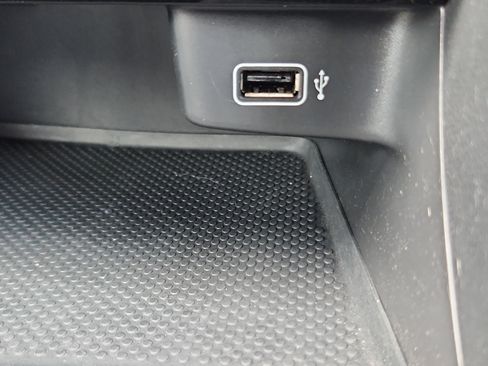 Used 2019 Volkswagen Jetta GLI FWD image 26