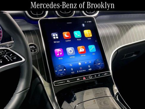 Used 2026 Mercedes-Benz GLC 300 4MATIC image 6