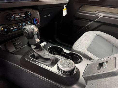New 2026 Ford Bronco 2-Door AWD/4WD image 18