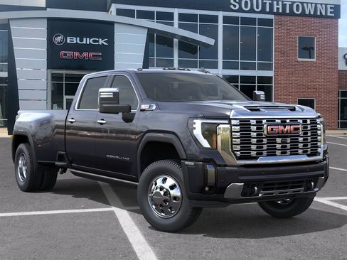 New 2026 GMC Sierra 3500 Denali w/ Denali Reserve Package AWD/4WD image 31