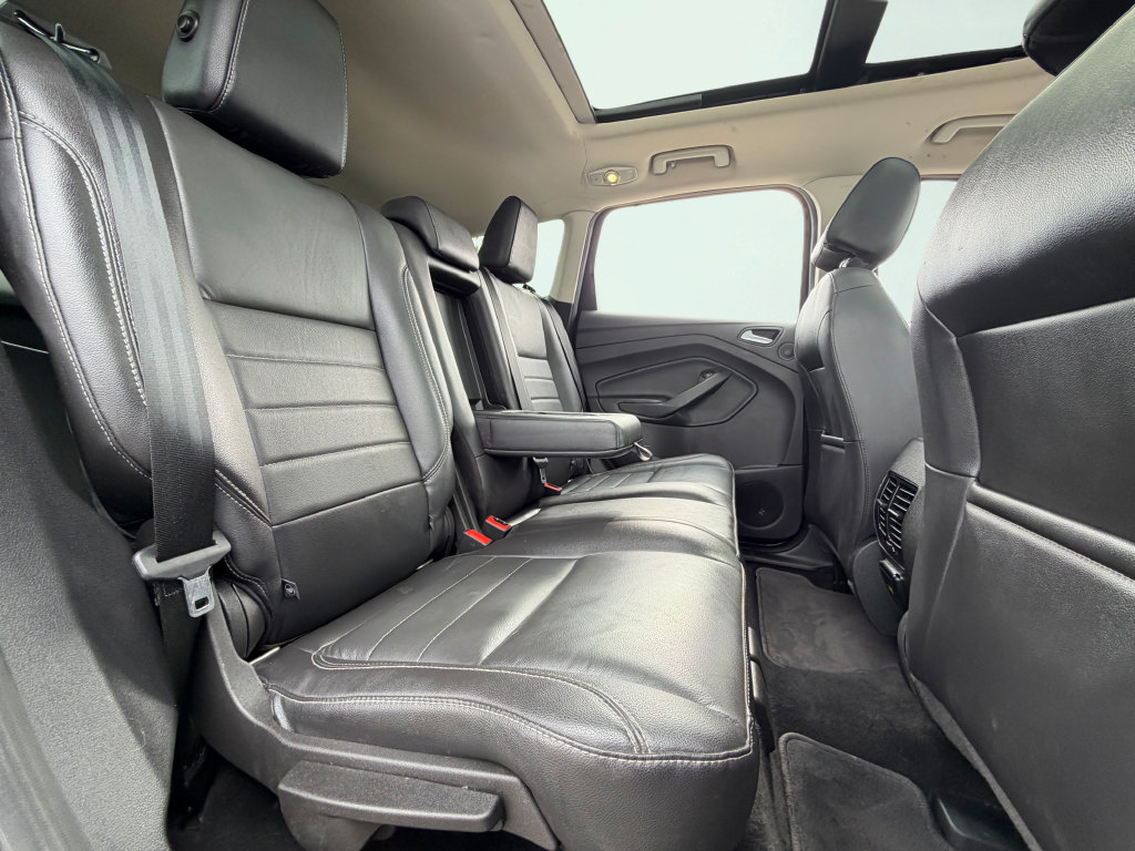 Used 2016 Ford Escape Titanium AWD/4WD image 38