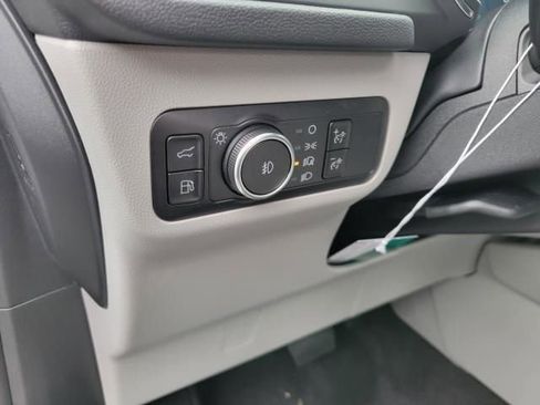 New 2025 Ford Escape SE w/ PHEV Premium Package image 23